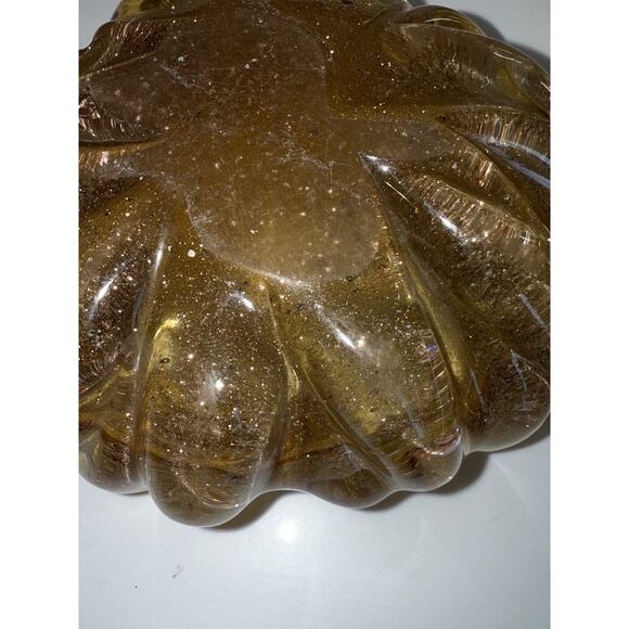 Vintage Murano Shell Shaped Gold Sparkle- Controlled Bubble Small Bowl 5.5x4.75 - Picture 4 of 5